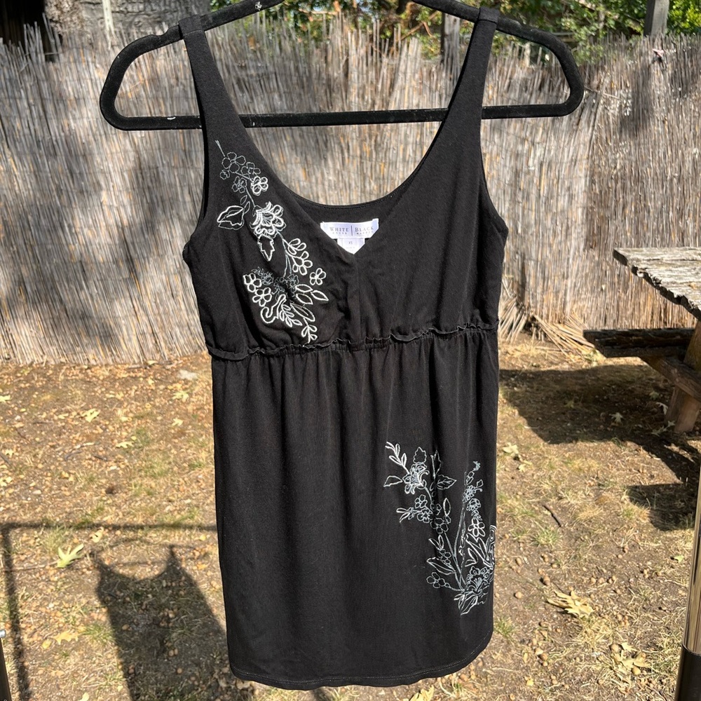 Y2K Black Embroidered Tank Top